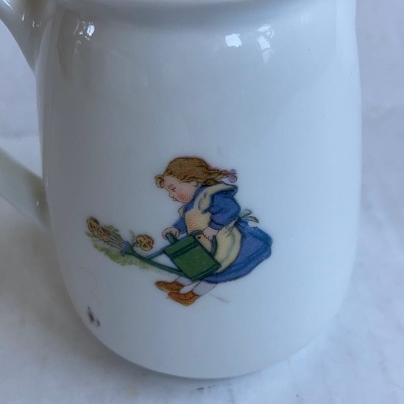 Vtg Germany child's white pitcher dog play - Picture 5 of 12